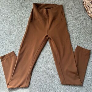 Lululemon Instill 25” Leggings 🧡